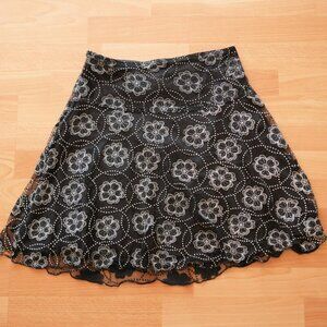 Black Floral Embroidered Mesh Skirt – Lace Hem
